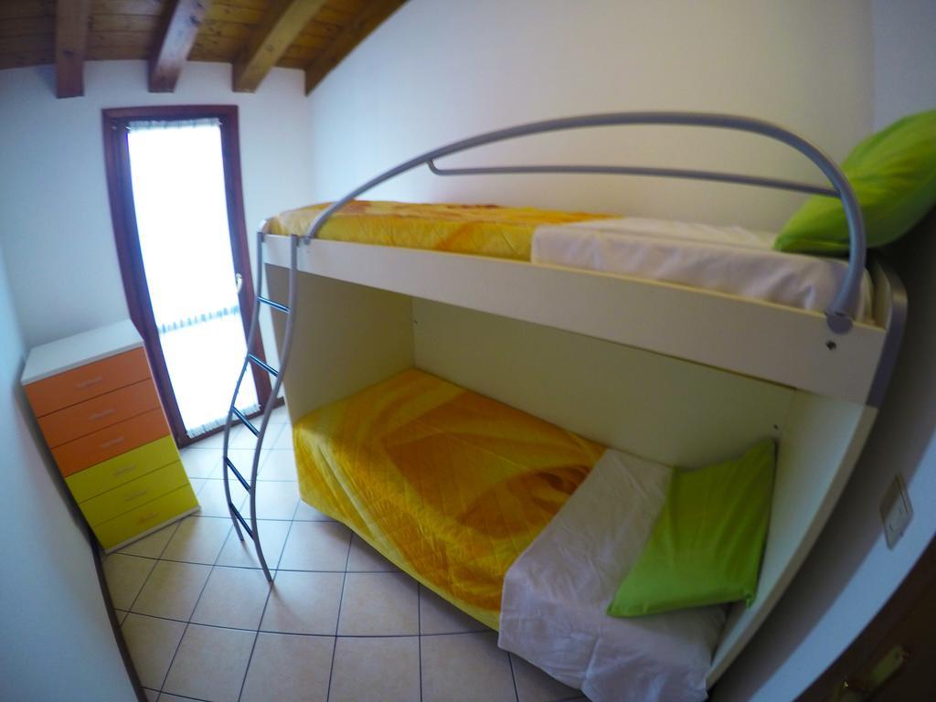 Residence Pineta - Agenzia Cocal Caorle Szoba fotó